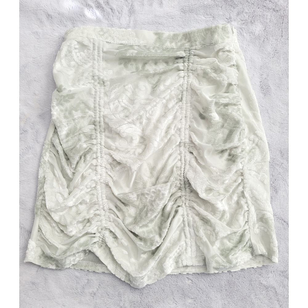 New Urban Outfitters Skirt